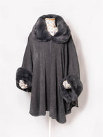 Load image into Gallery viewer, Knit Fur Trim Cape
